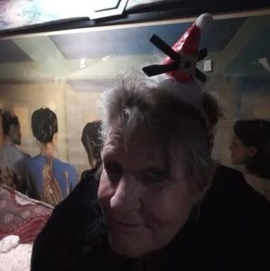 Meet your Posher, Denise